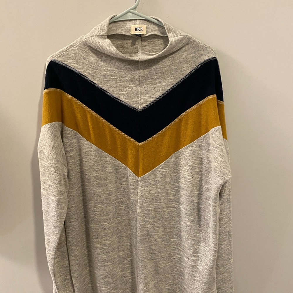 BKE long sleeve so soft !